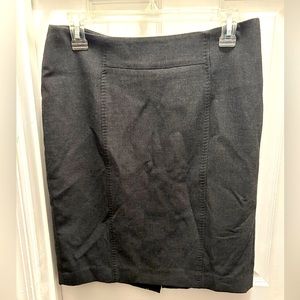 Gray LOFT pencil skirt size 6P
